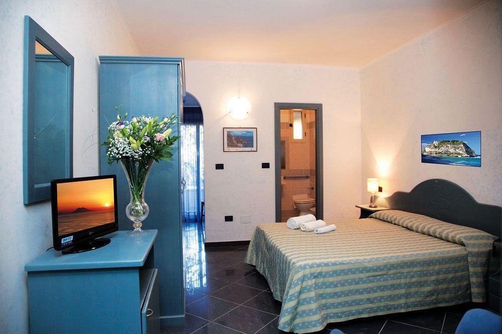 Baia Tropea Resort Parghelia Kültér fotó